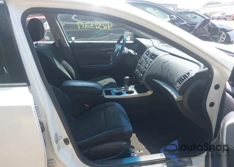 2015 Nissan Altima 2.5/2.5 S/2.5 Sl/2.5 Sv from USA, damaged, VIN 1N4AL3AP9FN897264